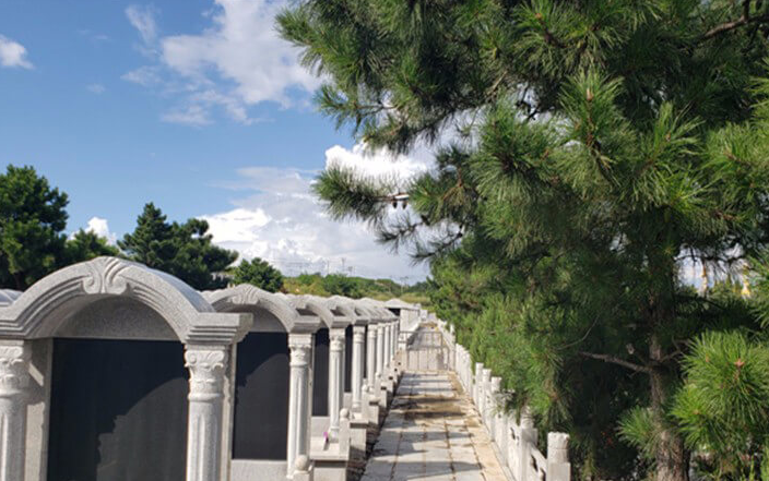 铁岭骏龙泉公墓属于经营性还是公益性？